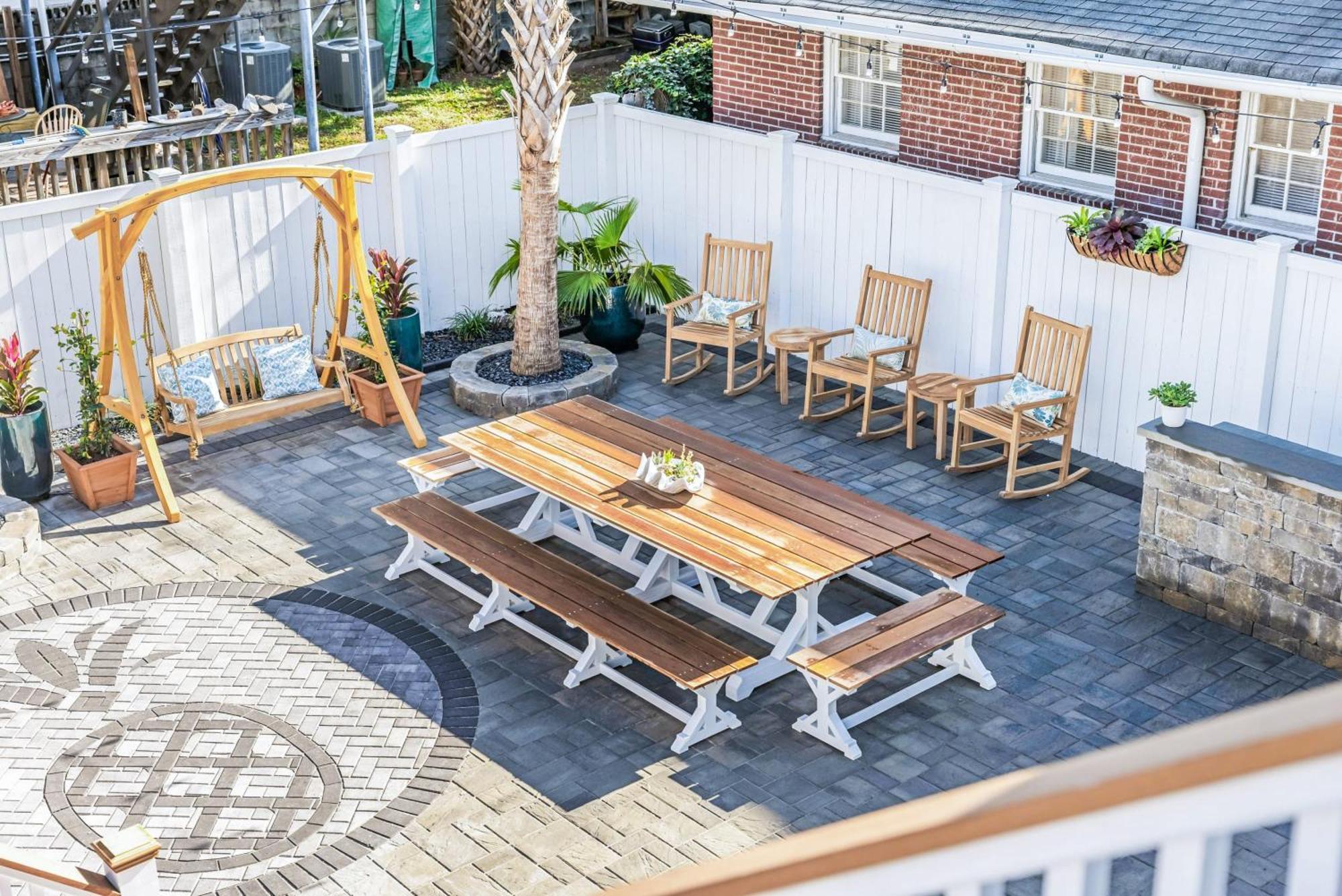 Вилла Charming Secluded Courtyard - 1 Block To King Чарльстон Экстерьер фото